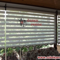 desensiz-cam-balkon-zebra-perdesi-etekli