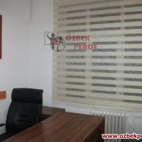 desensiz-duz-buro-zebra-perdesi-ekru-renkli