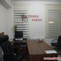 desensiz-duz-zebra-perdesi-eteksiz-ofis-icin