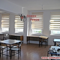 ekru-renkli-eteksiz-etud-odasi-zebra-perde