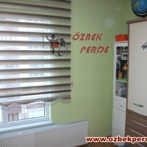 etegi-boncuklu-golgeli-zebra-perde-modeli