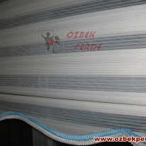 gumus-simli-zebra-perdesi