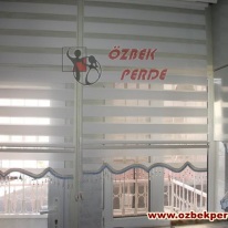 mavi-sutasli-zebra-perde