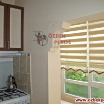 tel-zebra-perde-krem-etekli-boncuklu-mutfak