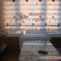 baloncuk-zebra-perdesi