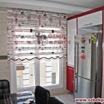 cappuccino-zebra-perde-siyah-kirmizi-mutfak