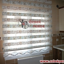 cicekli-garden-zebra-perde-kahve-turkuaz-renkli