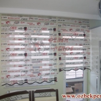 coffe-baskili-kirmizi-zebra-stor-perde