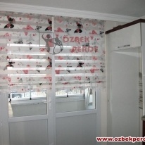 elit-kelebek-baskili-zebra-perde-siyah-kirmizi