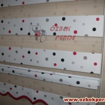 kirmizi-siyah-renkli-little--zebra-perde