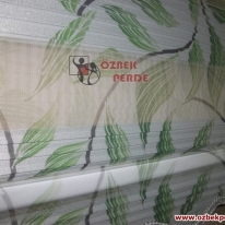 parlak-yaprakli-pliseli-zebra-perde-yesilli-etekli