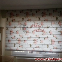 pembe-cicek-baskili-plise-zebra-perde