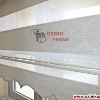 buyuk-damask-zebra-perde-gorseli