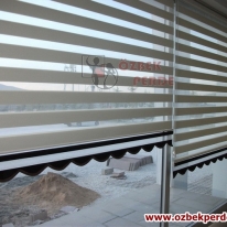 etegi-kahve-renkli-ofis-zebra-perde-modeli