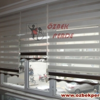 etegi-kahverenkli-zebra-perde-modeli