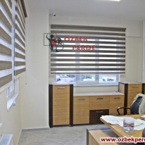 kahve-renkli-bambu-eteksiz-zebra-perde-gorseli