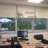 krem-renkli-screen-buro-stor-perdesi