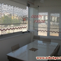 cam-balkona-yaprak-tul-stor-perde