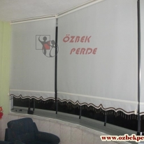 desensiz-cam-balkon-perde-modeli