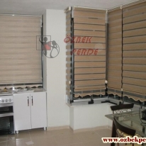 desensiz-cam-balkon-zebra-stor-perde