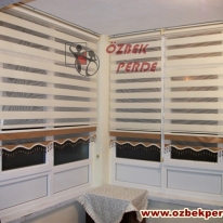 etegi-kahve-krem-renkli-zebra-perde