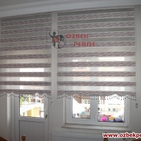 brillant-kirmizi-siyah-cizgili-zebra-perde