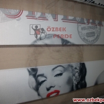 marilyn-monroe-baskili-zebra-perde-modeli