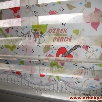 muzikal-baskili-zebra-perde-gorseli