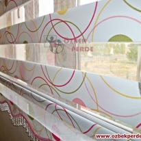 sari-pembe-renkli-brillant-zebra-perde-gorseli