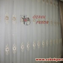 altin-renkli-elmas-tul-perde-modeli