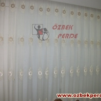 altin-renkli-elmas-tul-perdesi