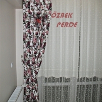 gullu-mor-kanatli-tul-perde-modeli