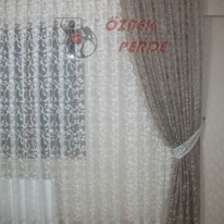 kahve-tulden-kanatli-varak-desenli-pirilti-tul-perde