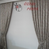 pembe-renkli-cicekli-firuze-kanat-perde