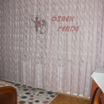 pembe-renkli-kivrim-tul-perde-modeli