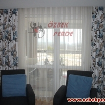 turkuaz-kahve-popart-kanatli-duz-tul-perde-modeli