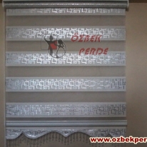 beyaz-renkli-pliseli-potikare-zebra-perde