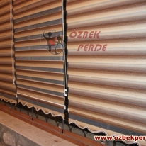 golgeli-zebra-perde-modeli