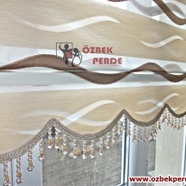kahve-krem-dalga-dokulu-boncuklu-zebra-perde