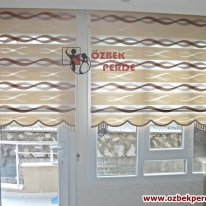 kahve-krem-dalga-dokulu-mutfaklik-zebra-perde