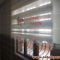 kendinden-desenli-zebra-perde_0