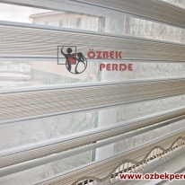 micro-simli-zebra-perde-altin-renkli