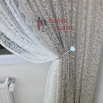 budakli-ekru-bej-renkli-kolbagli-kruvaze-perdesi