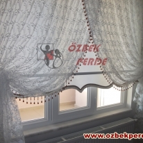 tac-sarmal-yaprakli-boncuklu-cam-zemin-kruvaze-perde