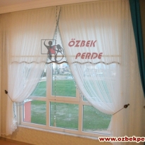 turkuaz-boncuklu-fonlu-kruvaze-perde-gorseli