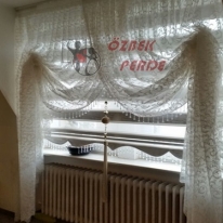 zebra-ustu-kruvaze-perde-fotografi