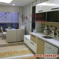 altin-renkli-karo-tul-stor-perde-modeli