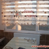 baloncuk-zebra-perde