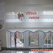 beyaz-sakalli-yaprak-zebra-perde-modeli