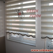 ekru-renkli-golgeli-zebra-perde-modeli